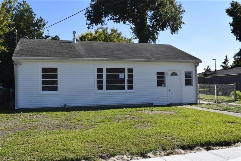 4416 Stephen Girard Ave, New Orleans, LA 70126 - photo 1