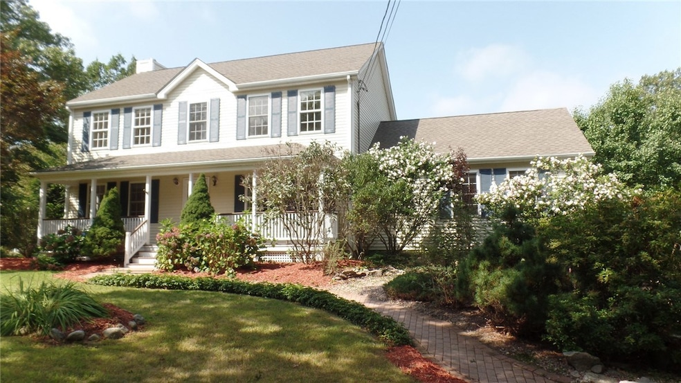 40 Blue Ridge Dr, Charlestown, RI 02813 - photo 1