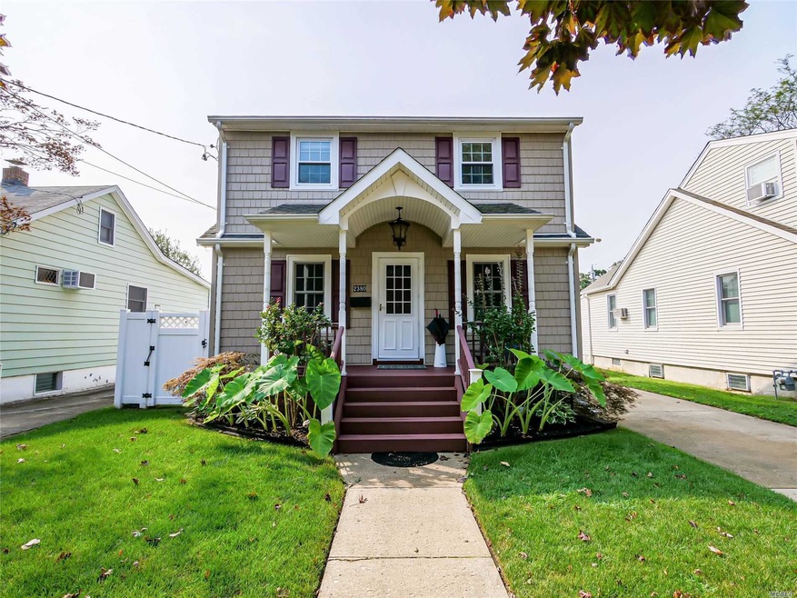 2380 Orange St, Bellmore, NY 11710 - photo 1