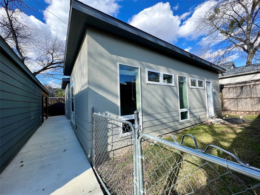 5215 Goodwin Ave unit B, Dallas, TX 75206 - photo 1