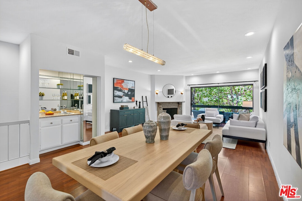 1920 Pandora Ave unit 3, Los Angeles, CA 90025 - photo 1