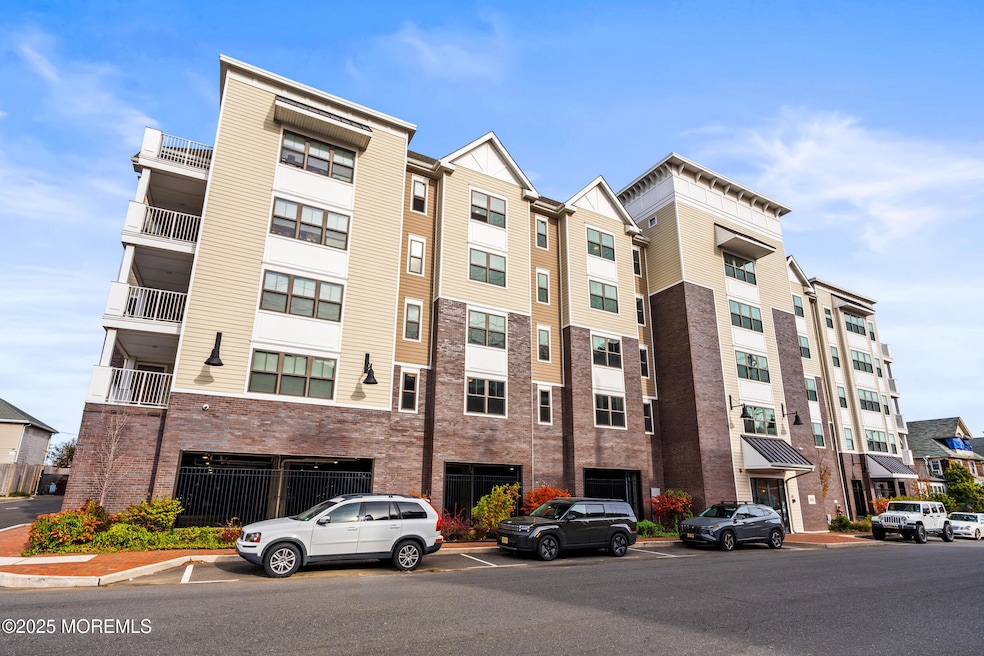 For Rent $3,325/month • Co-Listing Agent