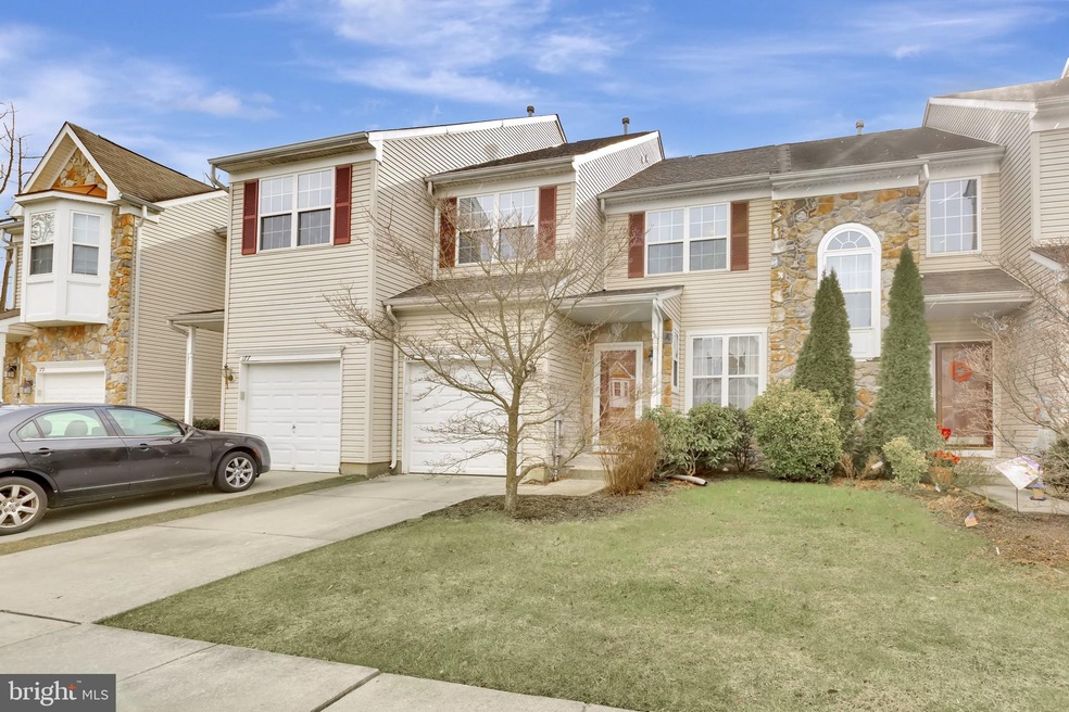 175 Pennsbury Ln, Woodbury, NJ 08096 - photo 1