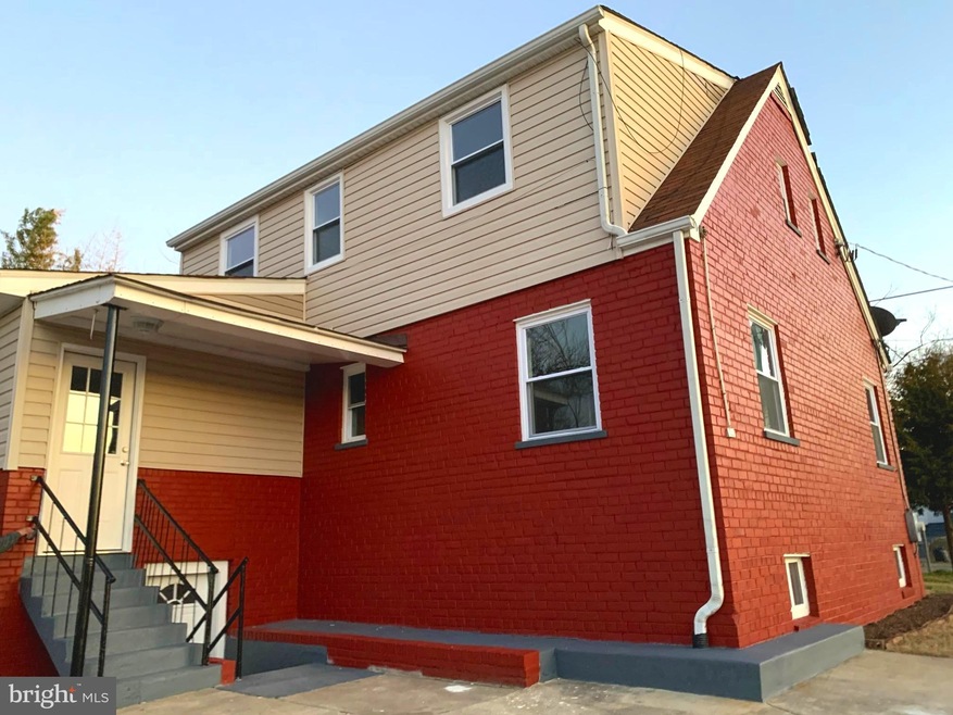 5514 Kennedy St, Riverdale, MD 20737 - photo 1