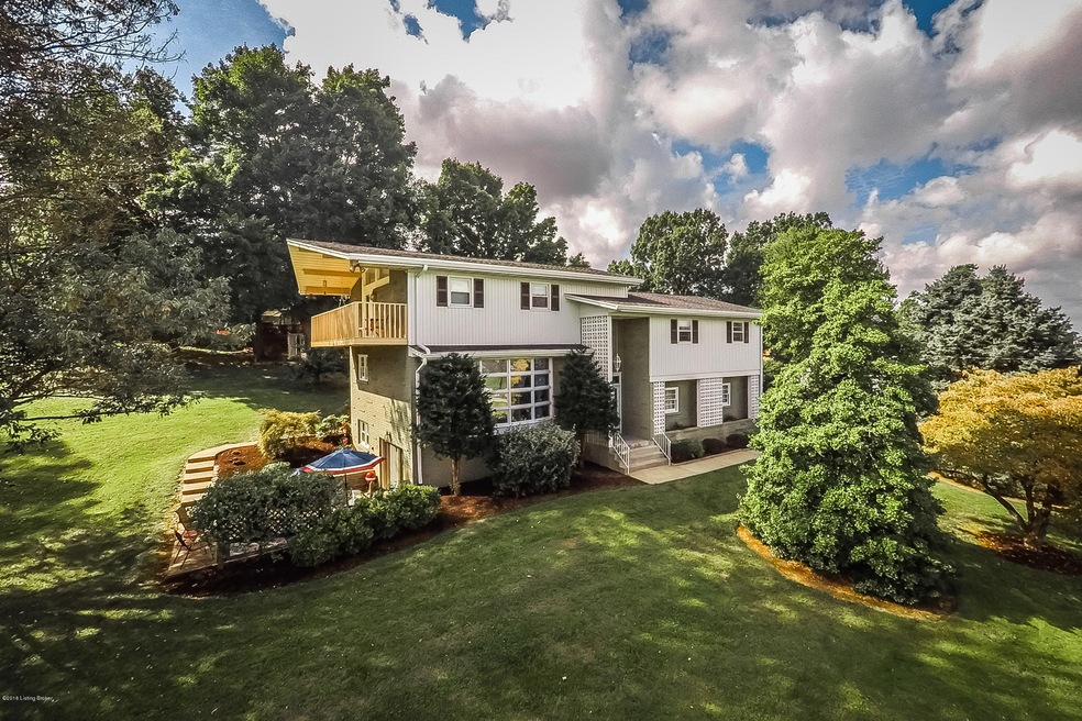 5910 Outer Loop, Louisville, KY 40219 - photo 1