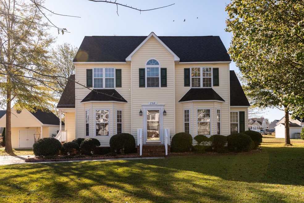 758 Winterfield Dr, Winterville, NC 28590 - photo 1