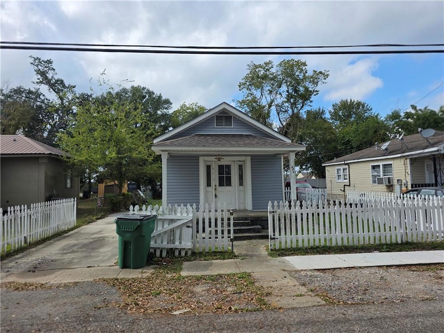 452 Eiseman St, Marrero, LA 70072 - photo 1