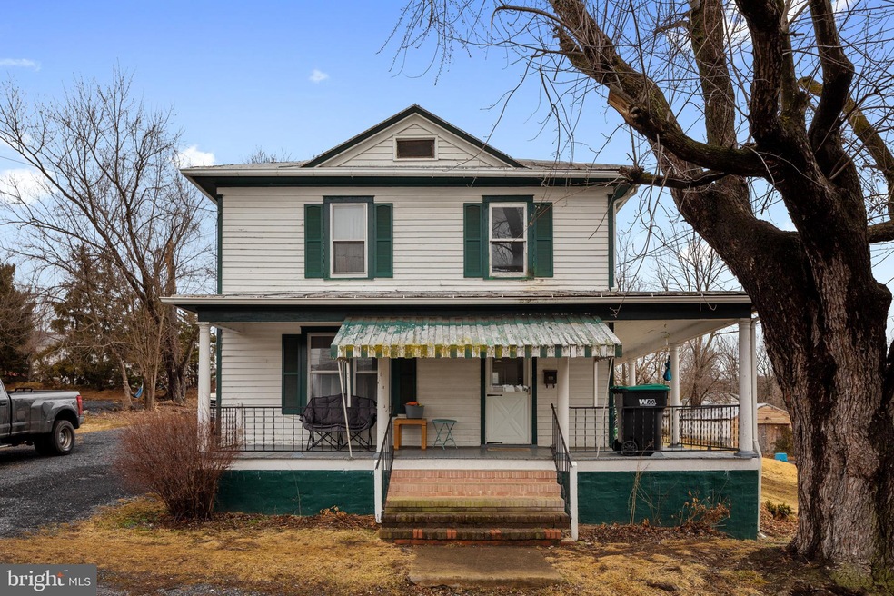 616 Branch St, Strasburg, VA 22657 - photo 1