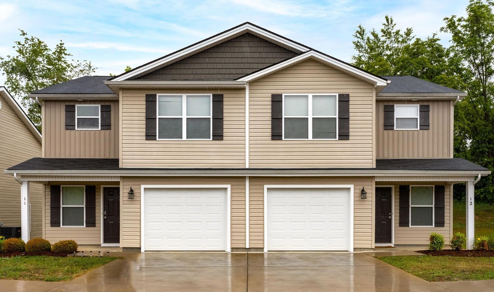 2927 Watauga Rd unit 12, Johnson City, TN 37601 - photo 1