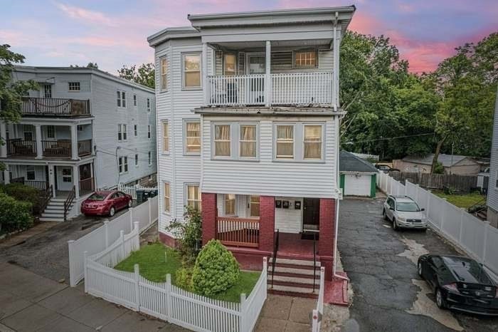 308 Cummins Hwy unit 3, Roslindale, MA 02131 - photo 1