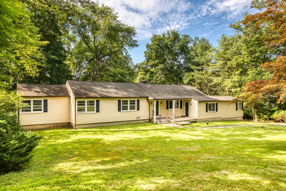 53 E Cross Rd, Stamford, CT 06907 - photo 1