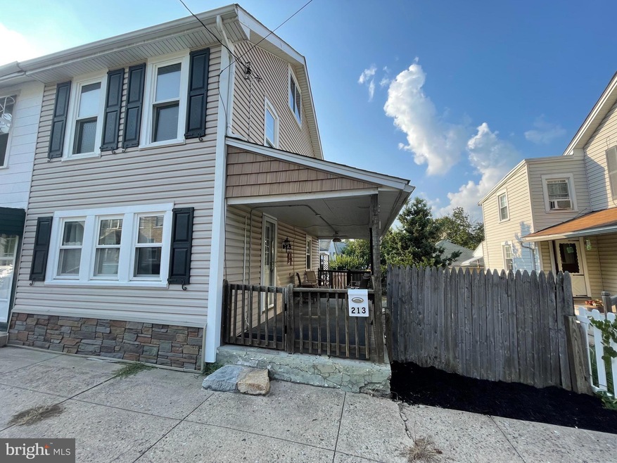 213 William St, Downingtown, PA 19335 - photo 1