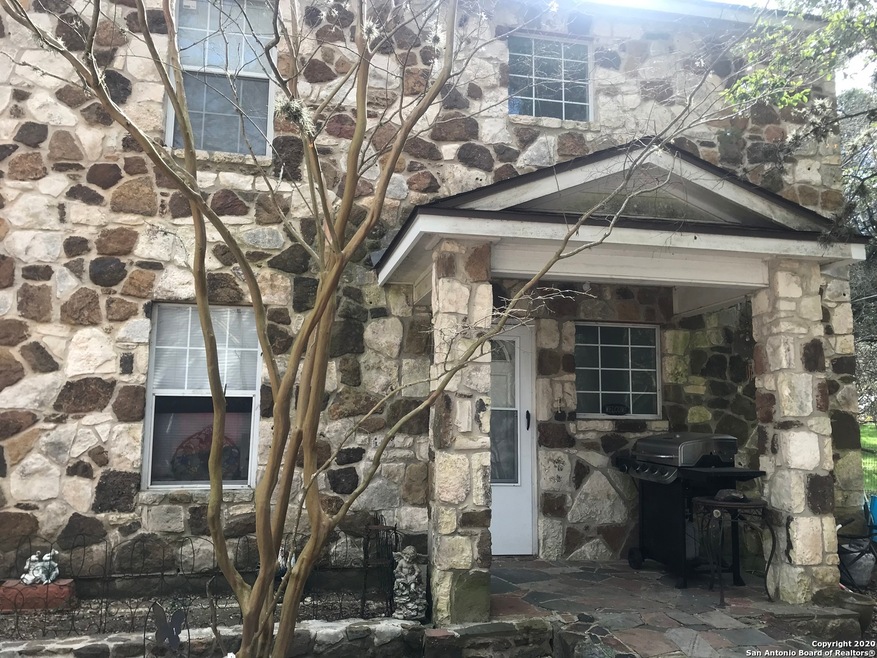 22203 Cielo Vista unit 3, San Antonio, TX 78255 - photo 1