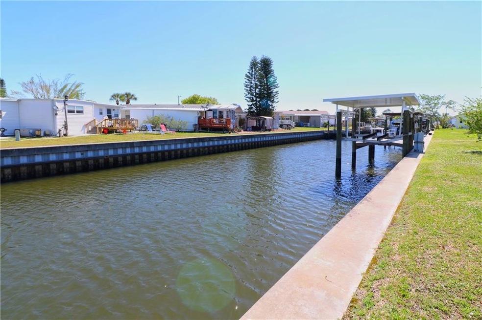 119 E Saint Johns Way, Apollo Beach, FL 33572 - photo 1