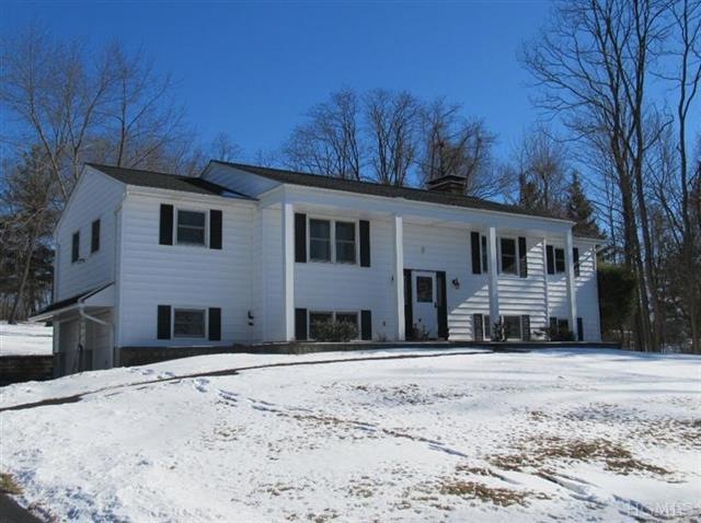 32 Country Club Rd, Hopewell Junction, NY 12533 - photo 1