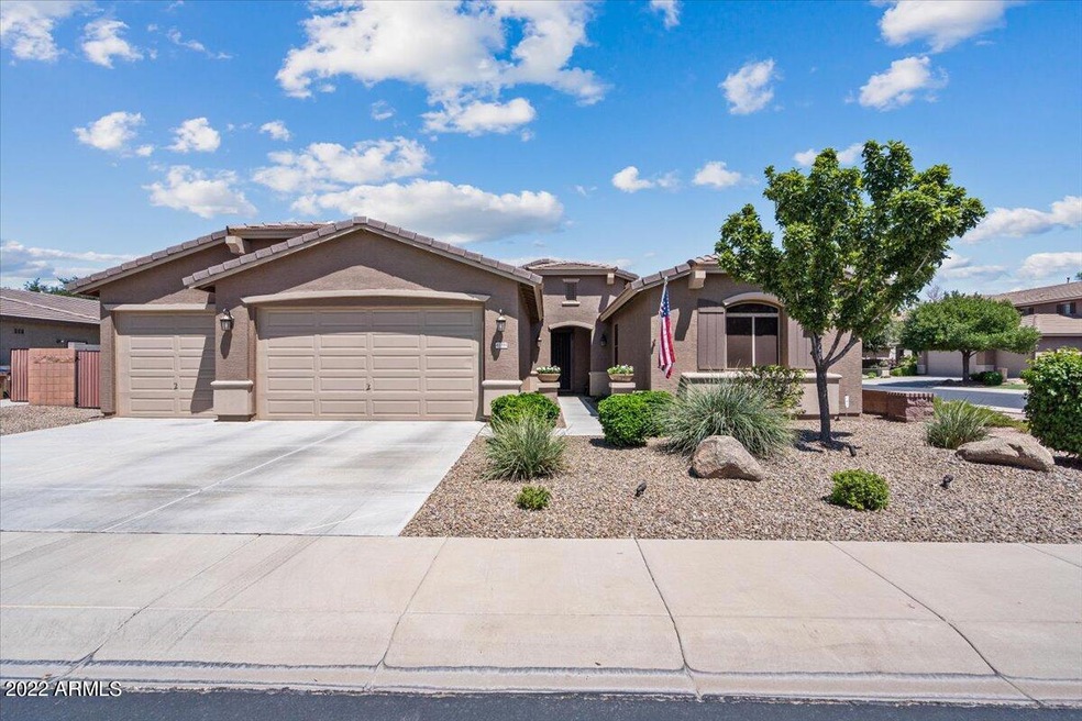 41381 N Bracewell St, San Tan Valley, AZ 85140 - photo 1