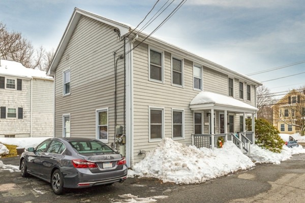 107 Holten St unit 2, Danvers, MA 01923 - photo 1