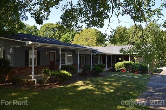 221 Kelly St, Statesville, NC 28677 - photo 1