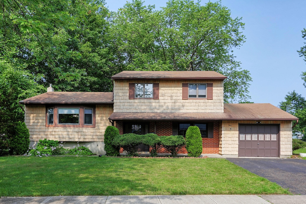 5 Onondaga St, Old Bridge, NJ 08857 - photo 1