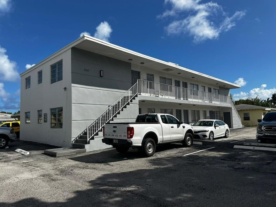 360 SE 12th Ave unit 2, Deerfield Beach, FL 33441 - photo 1