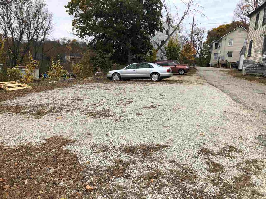 14 Main St, Pittsfield, NH 03263 - photo 1