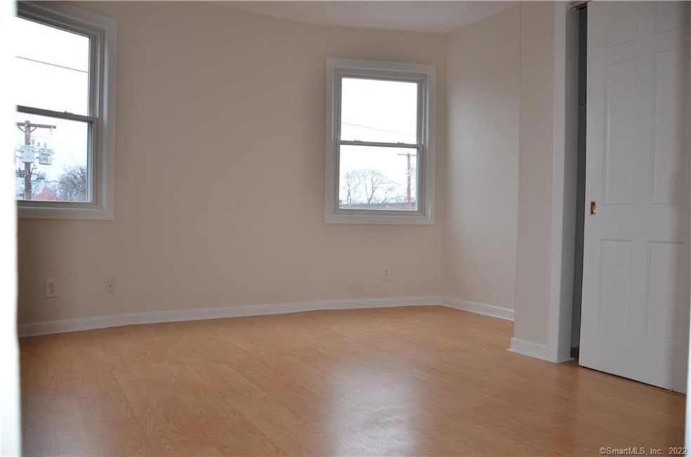 2908 Fairfield Ave unit 3, Bridgeport, CT 06605 - photo 1