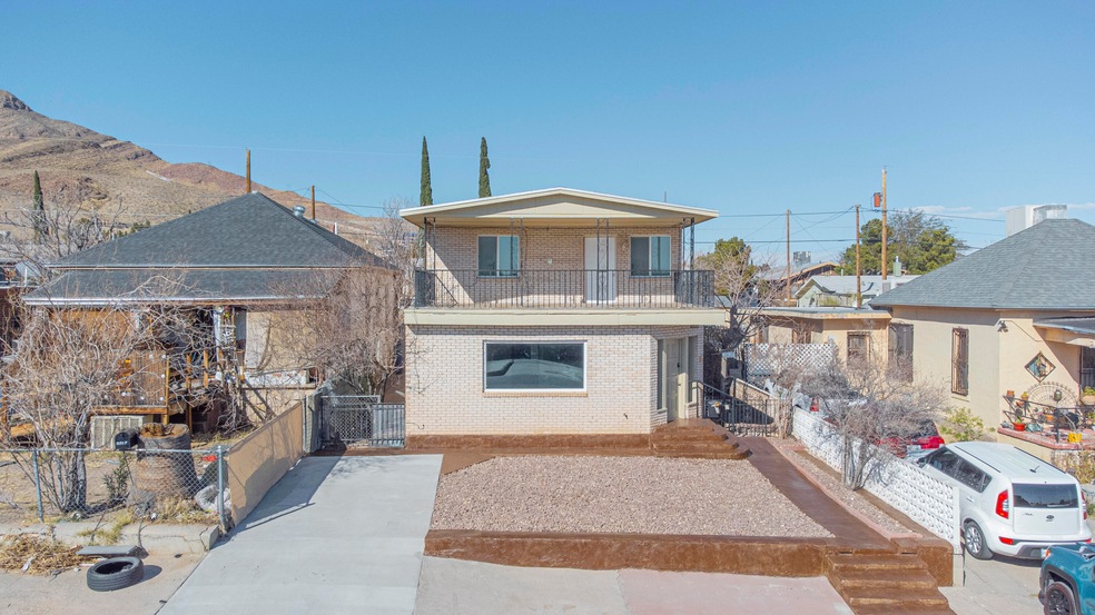 2421 San Diego Ave, El Paso, TX 79930 - photo 1