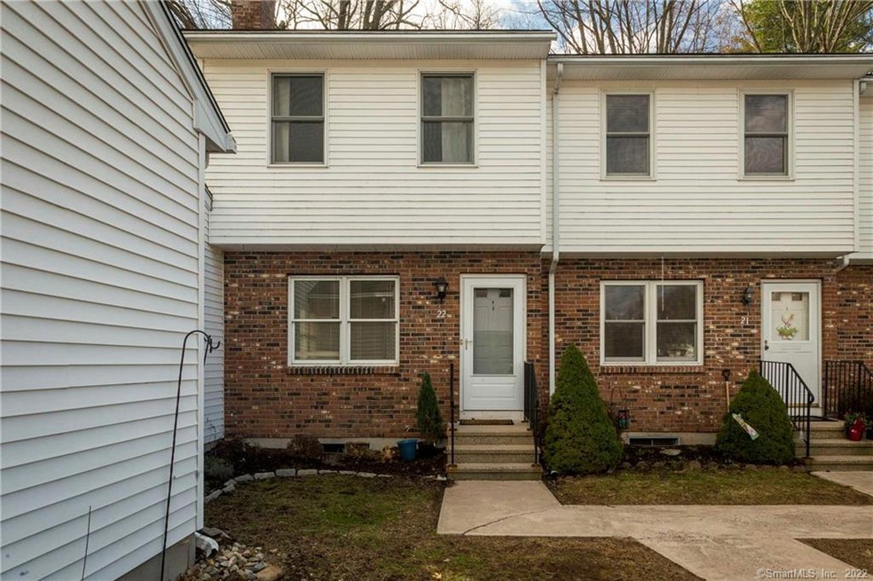 22 Vintner Place unit 22, Enfield, CT 06082 - photo 1
