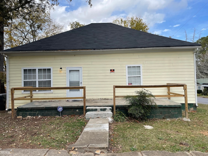 623 Fletcher St, Cedartown, GA 30125 - photo 1