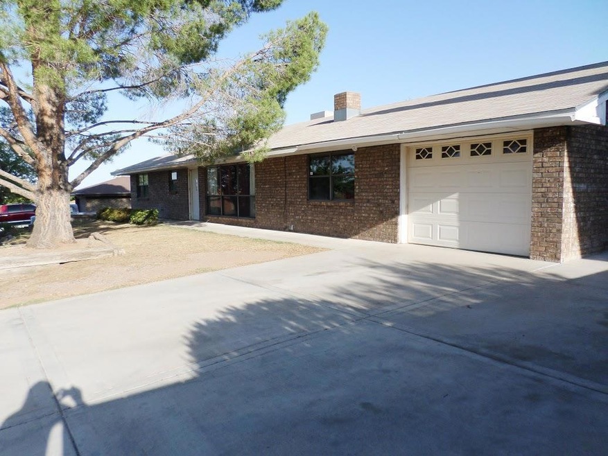 3023 Del Sur, Alamogordo, NM 88310 - photo 1