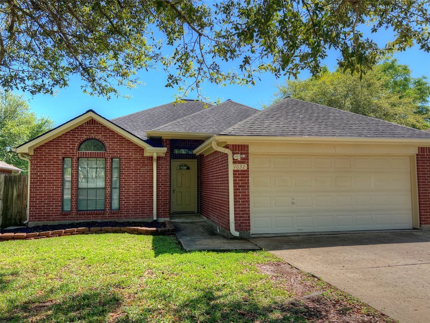 1032 County Road 855a, Alvin, TX 77511 - photo 1