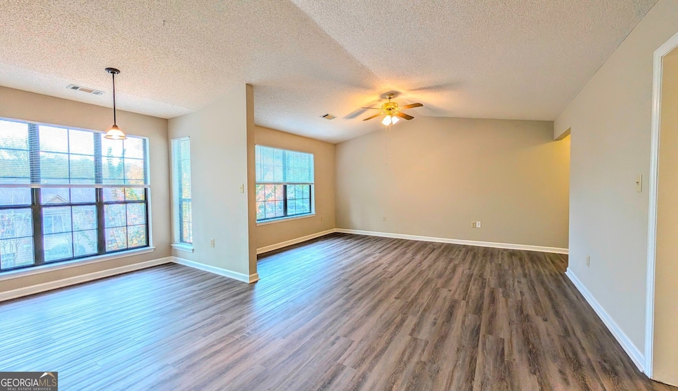 2235 Old Hamilton Place unit 200G, Gainesville, GA 30507 - photo 1
