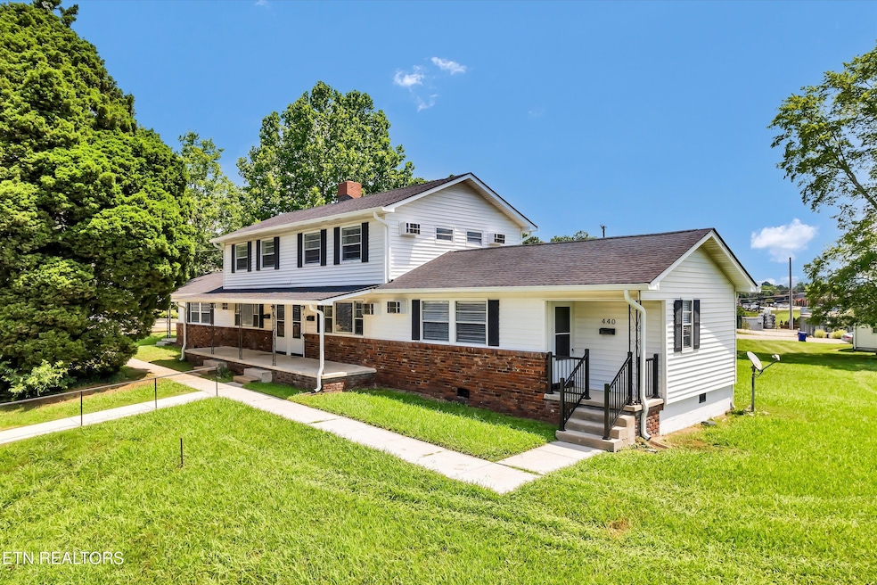 169 Tacoma Rd, Oak Ridge, TN 37830 - photo 1