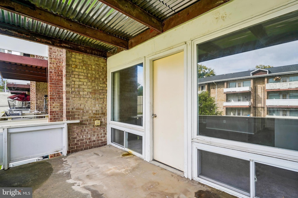 534 Wilson Bridge Dr unit C-1, Oxon Hill, MD 20745 - photo 1