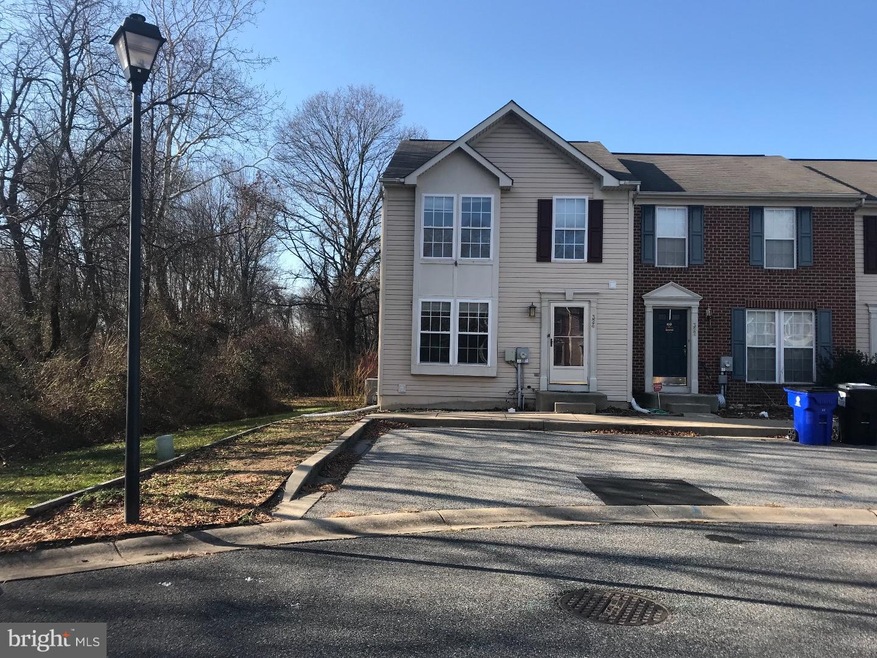 324 S Bridlewood Dr, Newark, DE 19702 - photo 1