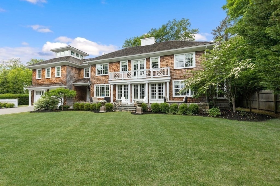 384 King Caesar Rd, Duxbury, MA 02332 - photo 1