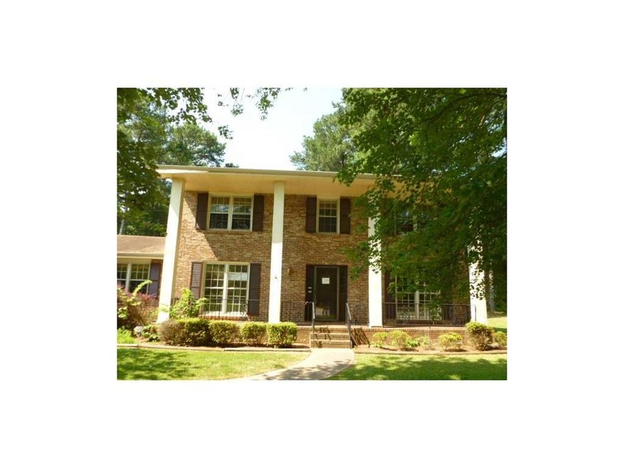 Exterior Front. FRONT