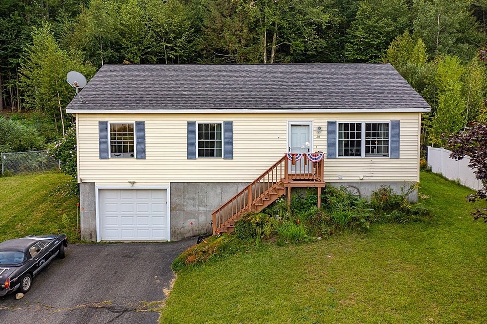 20 Fieldstone Dr, Orange, MA 01364 - photo 1