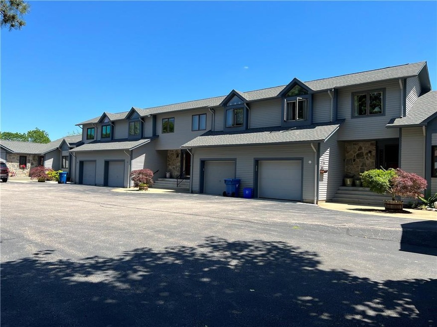 272 Sweet Allen Farm Rd unit 3, Wakefield, RI 02879 - photo 1