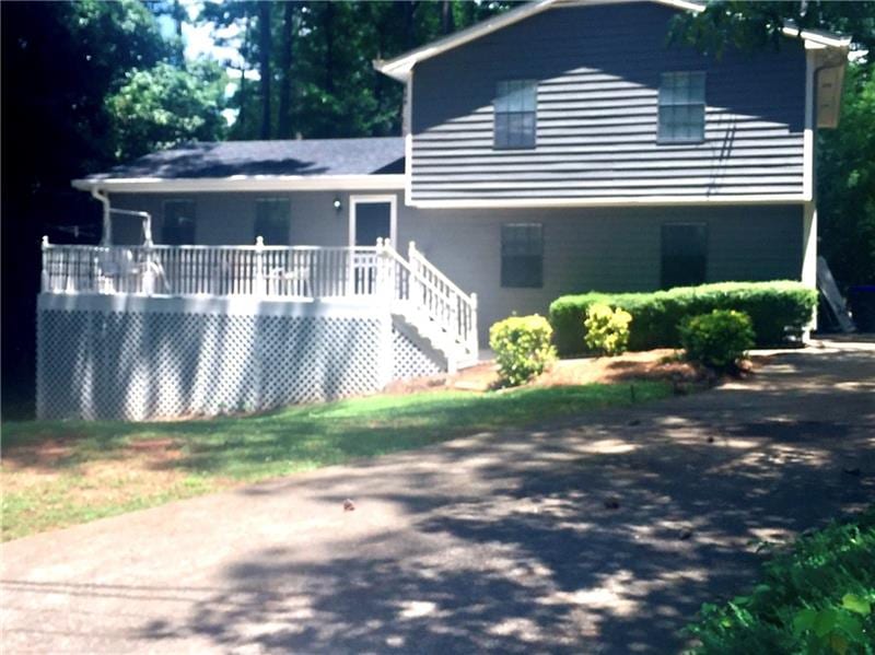 Beautiful location and completely ready for move i