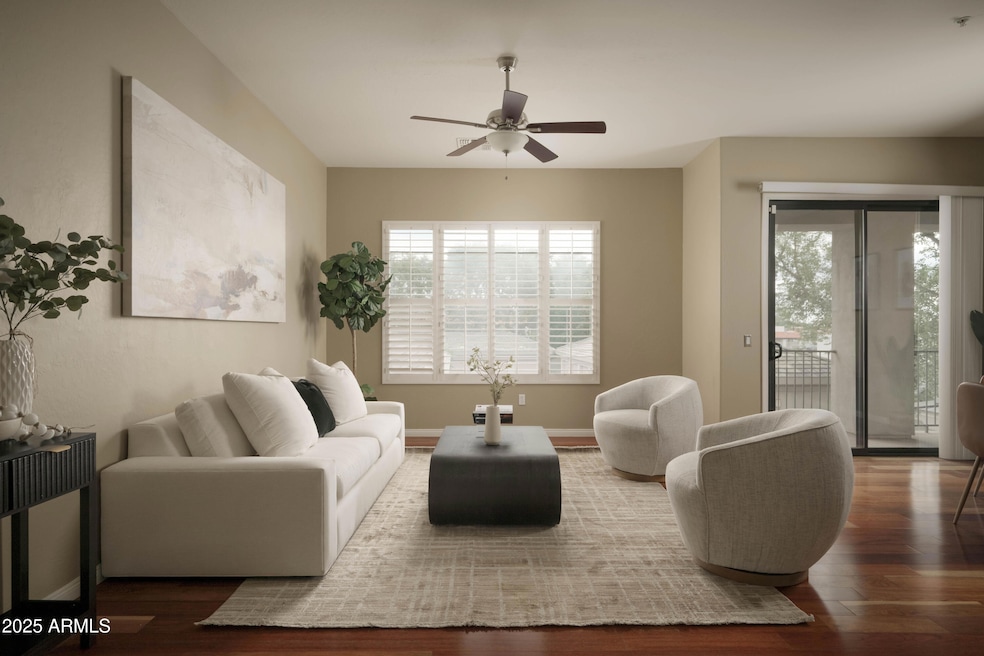 2989 N 44th St unit 2007, Phoenix, AZ 85018 - photo 1