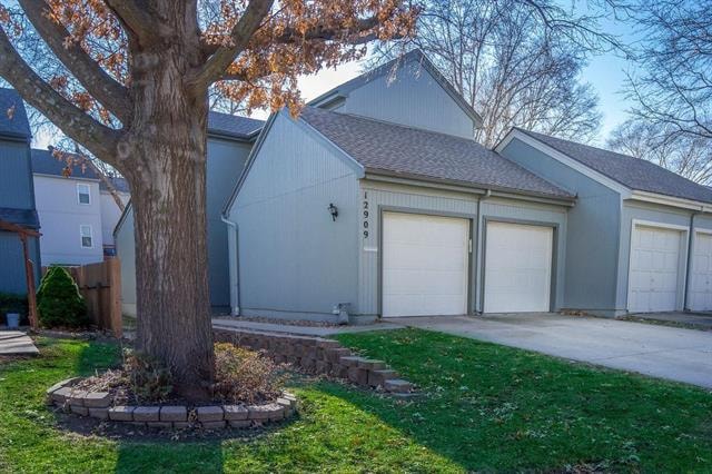 12909 W 66th St, Shawnee, KS 66216 - photo 1