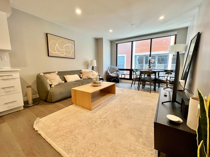 244 Hanover St unit 430, Boston, MA 02113 - photo 1