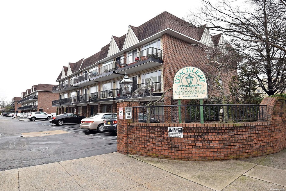 108 Atlantic Ave unit 29, Lynbrook, NY 11563 - photo 1
