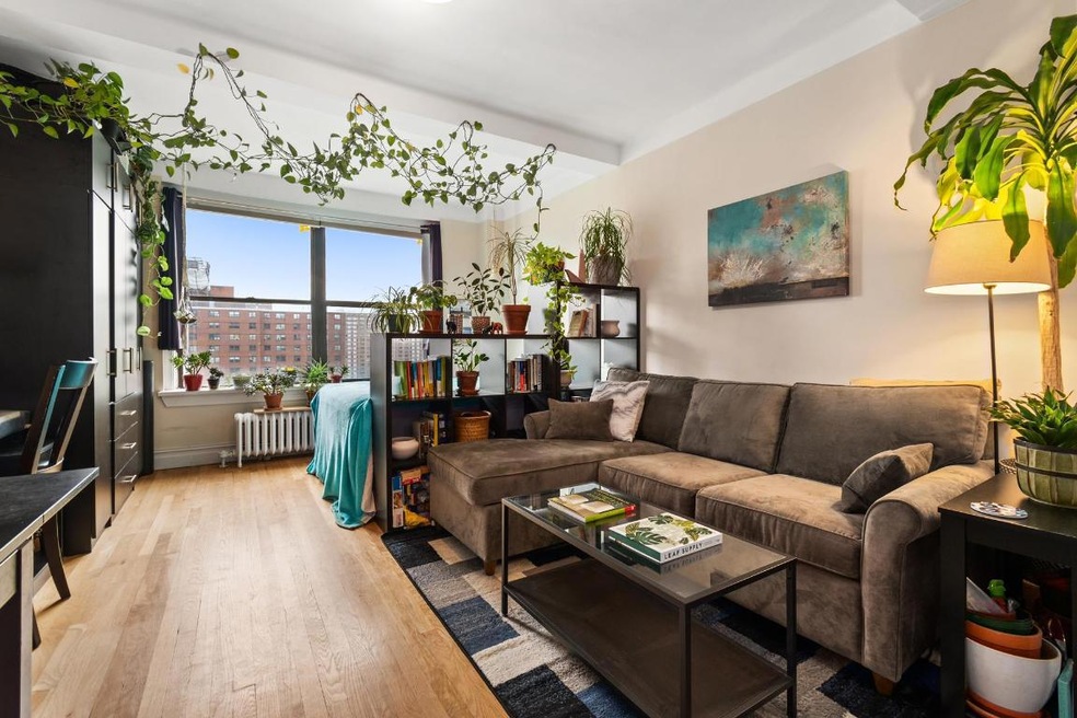 Sold $370,000 • Co-Listing Agent