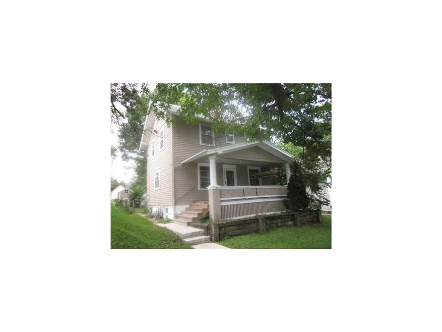 264 15th St NW, Cedar Rapids, IA 52405 - photo 1