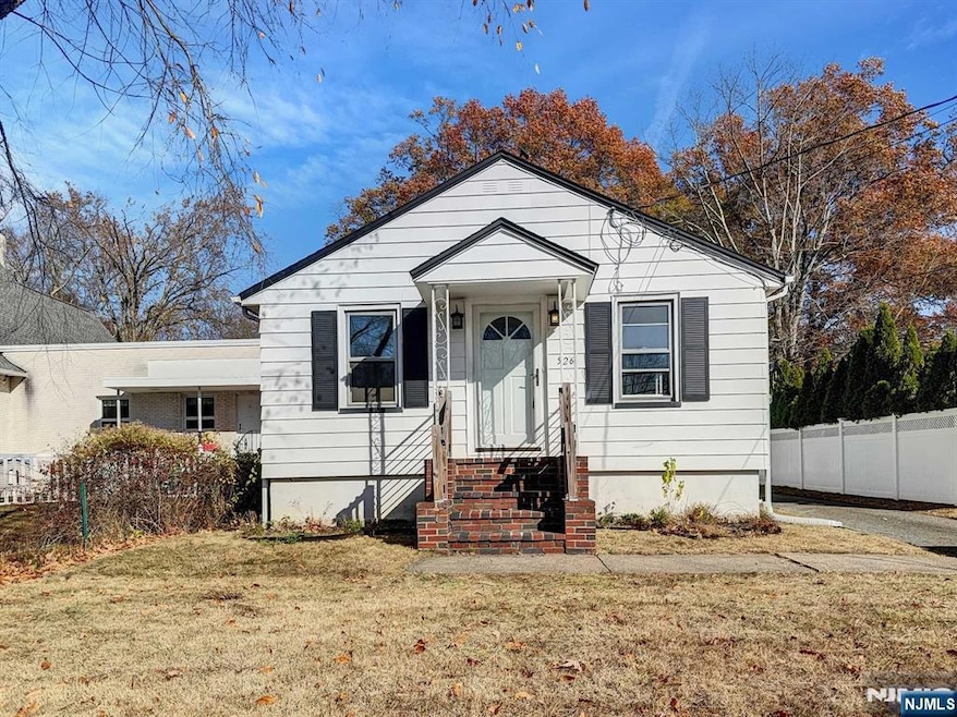 526 Newark Pompton Turnpike, Wayne, NJ 07470 - photo 1