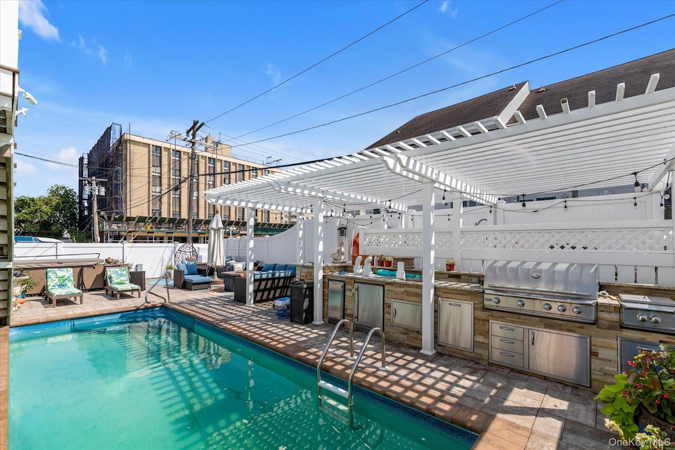 For Sale $1,399,000 • Co-Listing Agent