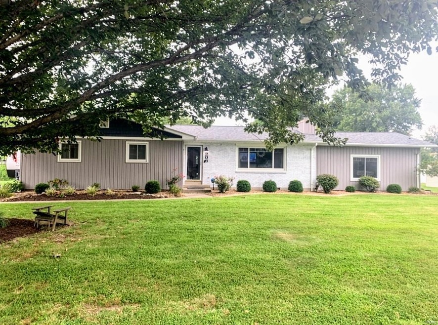 206 Willow Dr, Collinsville, IL 62234 - photo 1