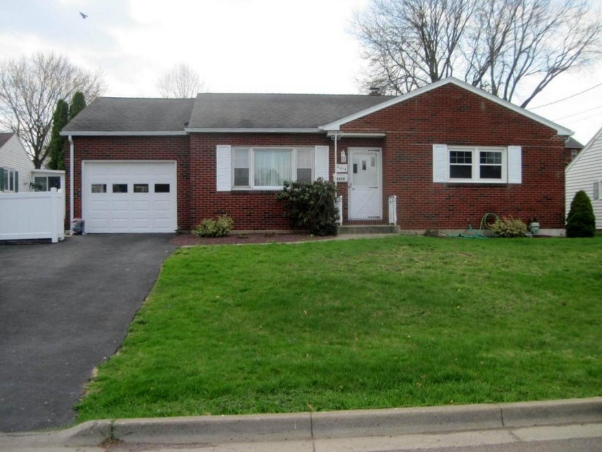 Welcome to 2618 Yale Street